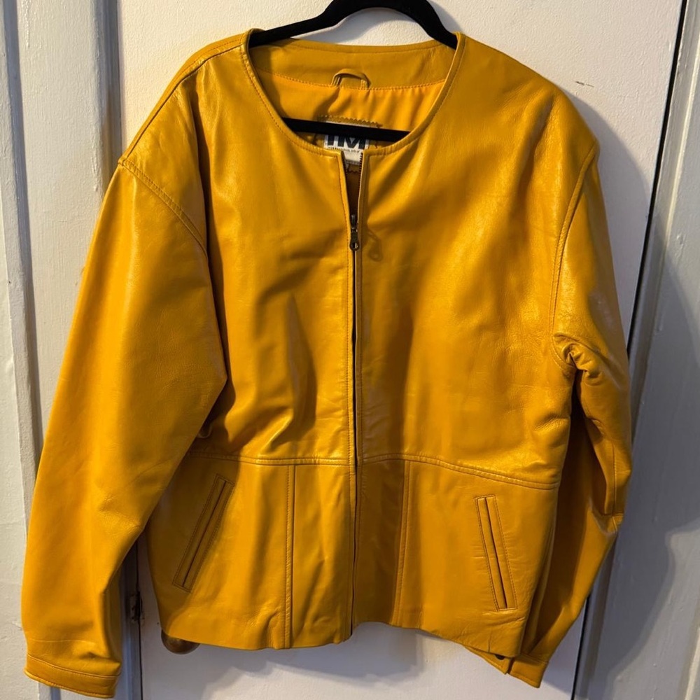 International Male (IM) Male Waist Length Yellow Gold Leather Jacket